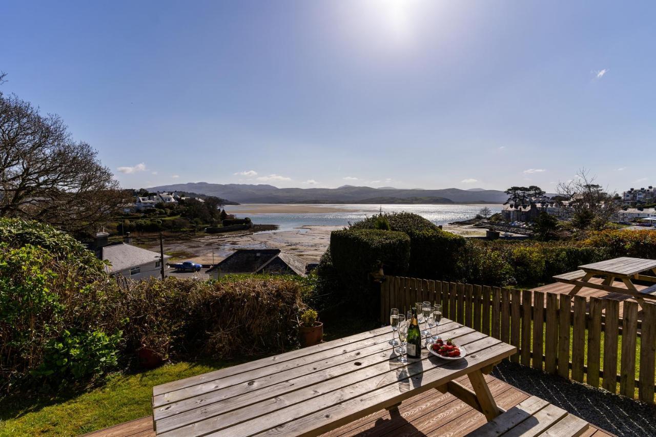 Tegfryn , 5*, Sea View, Borth Y Gest Villa Porthmadog Exterior photo
